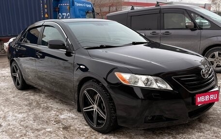 Toyota Camry, 2007 год, 1 280 000 рублей, 4 фотография