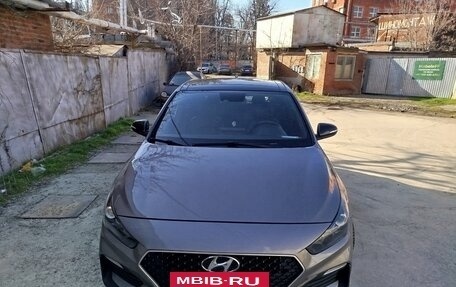 Hyundai Elantra VI рестайлинг, 2019 год, 1 800 000 рублей, 13 фотография