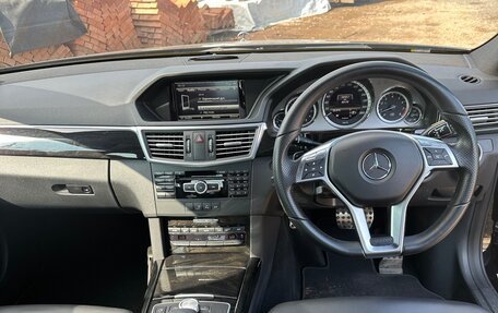 Mercedes-Benz E-Класс, 2012 год, 1 990 000 рублей, 16 фотография