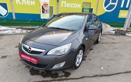 Opel Astra J, 2012 год, 970 000 рублей, 3 фотография