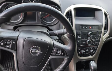 Opel Astra J, 2012 год, 970 000 рублей, 11 фотография