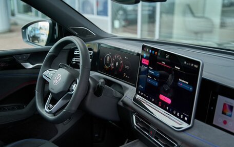 Volkswagen Tiguan, 2026 год, 5 599 900 рублей, 10 фотография