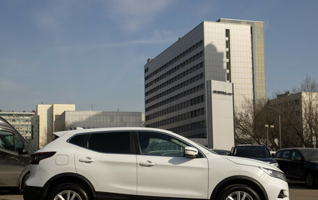 Nissan Qashqai, 2020 год, 2 300 000 рублей, 3 фотография