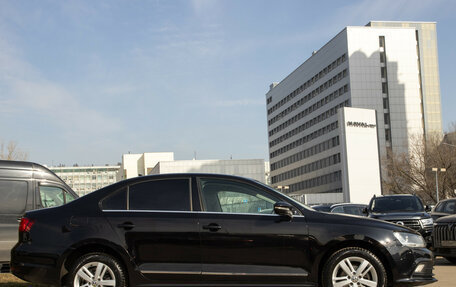 Volkswagen Jetta VI, 2018 год, 1 418 000 рублей, 3 фотография