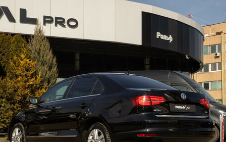 Volkswagen Jetta VI, 2018 год, 1 418 000 рублей, 5 фотография