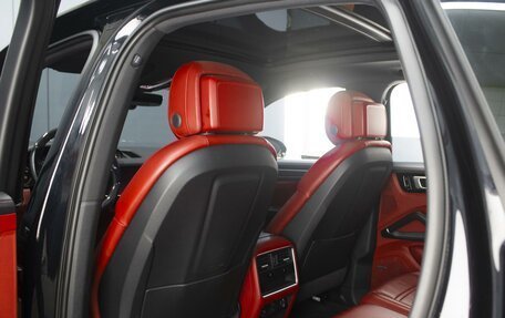 Porsche Cayenne III, 2019 год, 7 799 000 рублей, 10 фотография