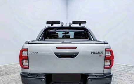 Toyota Hilux VIII, 2024 год, 6 970 000 рублей, 8 фотография