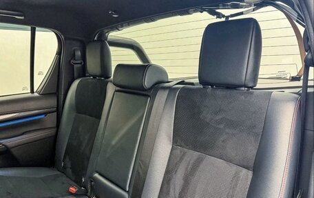 Toyota Hilux VIII, 2024 год, 6 970 000 рублей, 24 фотография