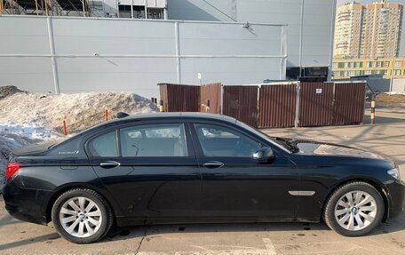BMW 7 серия, 2010 год, 1 690 000 рублей, 3 фотография