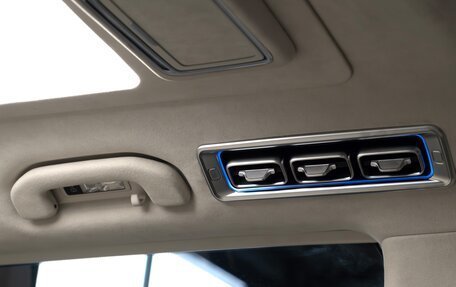 Mercedes-Benz V-Класс, 2025 год, 35 880 000 рублей, 14 фотография