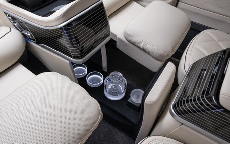 Mercedes-Benz V-Класс, 2025 год, 35 880 000 рублей, 18 фотография