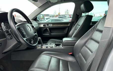 Volkswagen Touareg III, 2007 год, 1 289 000 рублей, 7 фотография