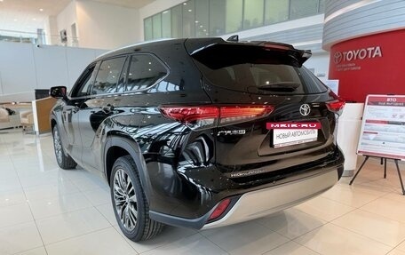 Toyota Highlander, 2026 год, 6 460 000 рублей, 3 фотография
