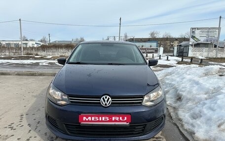 Volkswagen Polo VI (EU Market), 2013 год, 755 000 рублей, 3 фотография
