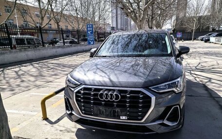 Audi Q3, 2022 год, 3 фотография