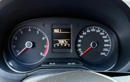 Volkswagen Polo VI (EU Market), 2015 год, 1 400 000 рублей, 14 фотография