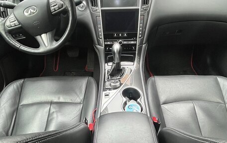 Infiniti Q50 I рестайлинг, 2017 год, 2 050 000 рублей, 10 фотография