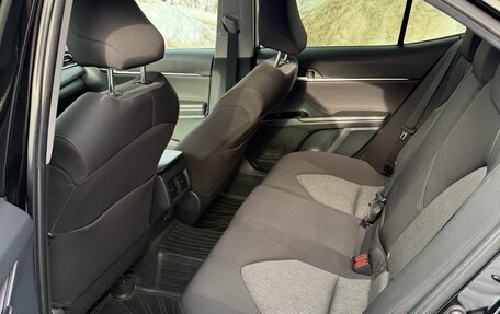 Toyota Camry, 2020 год, 2 800 000 рублей, 6 фотография