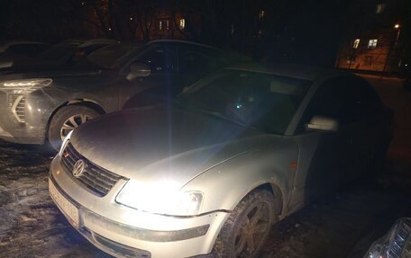 Volkswagen Passat B5+ рестайлинг, 1998 год, 145 000 рублей, 2 фотография