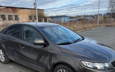 KIA Cerato III, 2011 год, 700 000 рублей, 2 фотография