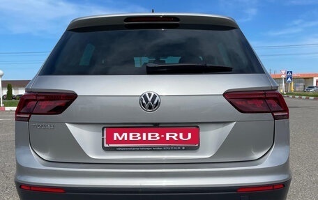 Volkswagen Tiguan II, 2018 год, 2 350 000 рублей, 7 фотография