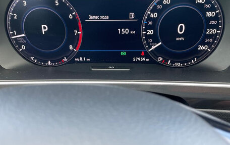 Volkswagen Tiguan II, 2018 год, 2 350 000 рублей, 16 фотография