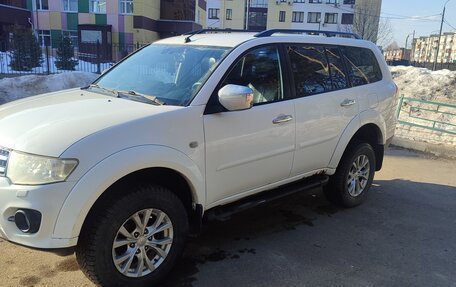 Mitsubishi Pajero Sport II рестайлинг, 2014 год, 1 550 000 рублей, 4 фотография