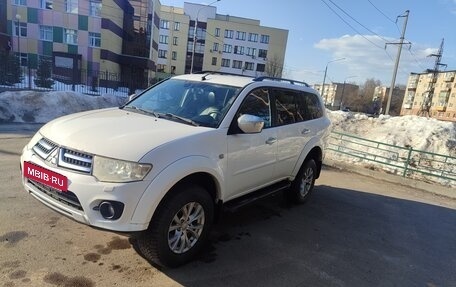 Mitsubishi Pajero Sport II рестайлинг, 2014 год, 1 550 000 рублей, 5 фотография