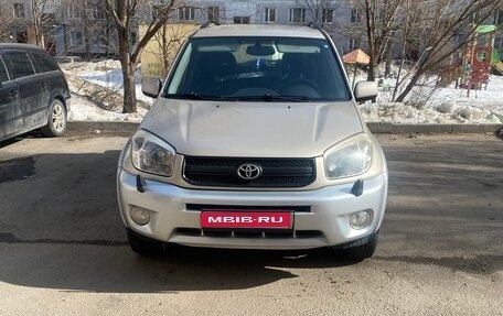 Toyota RAV4, 2004 год, 630 000 рублей, 1 фотография