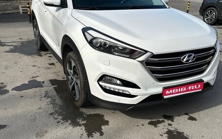 Hyundai Tucson III, 2016 год, 2 100 000 рублей, 1 фотография