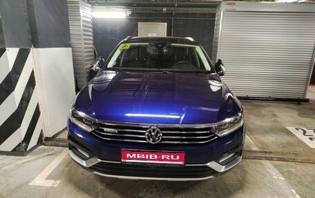 Volkswagen Passat B8 рестайлинг, 2019 год, 3 750 000 рублей, 1 фотография