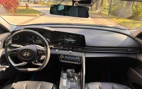 Hyundai Elantra, 2022 год, 1 646 000 рублей, 7 фотография