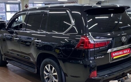 Lexus LX III, 2018 год, 8 100 000 рублей, 2 фотография