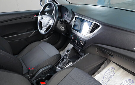 Hyundai Solaris II рестайлинг, 2017 год, 1 359 000 рублей, 11 фотография