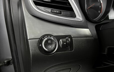 Opel Mokka I, 2013 год, 1 045 000 рублей, 23 фотография