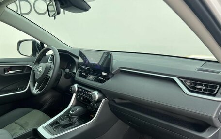 Toyota RAV4, 2025 год, 4 390 000 рублей, 12 фотография