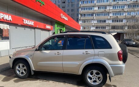 Toyota RAV4, 2004 год, 630 000 рублей, 8 фотография