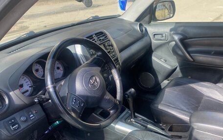 Toyota RAV4, 2004 год, 630 000 рублей, 5 фотография