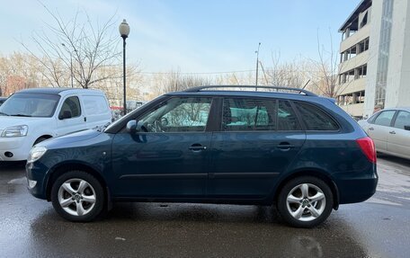 Skoda Fabia II, 2011 год, 695 000 рублей, 3 фотография