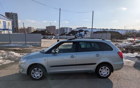 Skoda Fabia II, 2011 год, 1 000 000 рублей, 3 фотография