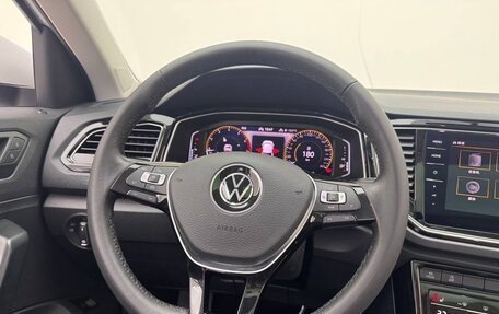 Volkswagen T-Roc I, 2021 год, 2 190 000 рублей, 8 фотография