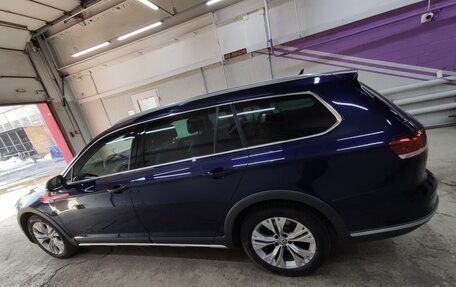 Volkswagen Passat B8 рестайлинг, 2019 год, 3 750 000 рублей, 8 фотография