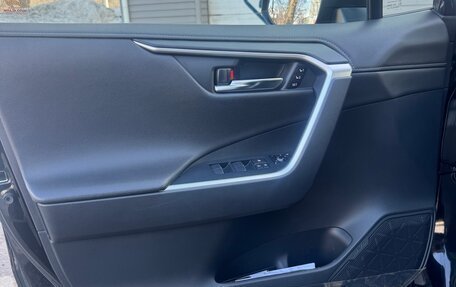 Toyota RAV4, 2021 год, 4 370 000 рублей, 5 фотография