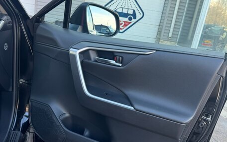 Toyota RAV4, 2021 год, 4 370 000 рублей, 7 фотография