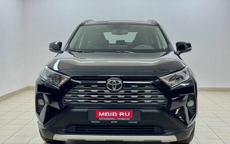 Toyota RAV4, 2021 год, 3 456 000 рублей, 2 фотография