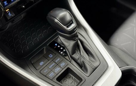 Toyota RAV4, 2021 год, 3 456 000 рублей, 17 фотография