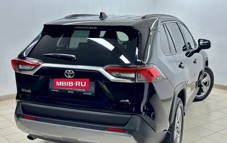 Toyota RAV4, 2021 год, 3 456 000 рублей, 9 фотография