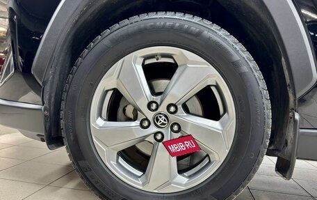 Toyota RAV4, 2021 год, 3 456 000 рублей, 21 фотография