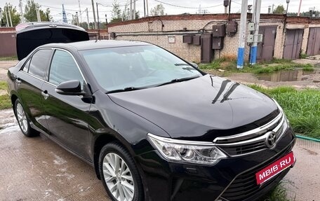 Toyota Camry, 2015 год, 2 450 000 рублей, 4 фотография