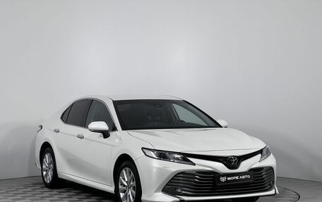 Toyota Camry, 2019 год, 2 990 000 рублей, 3 фотография
